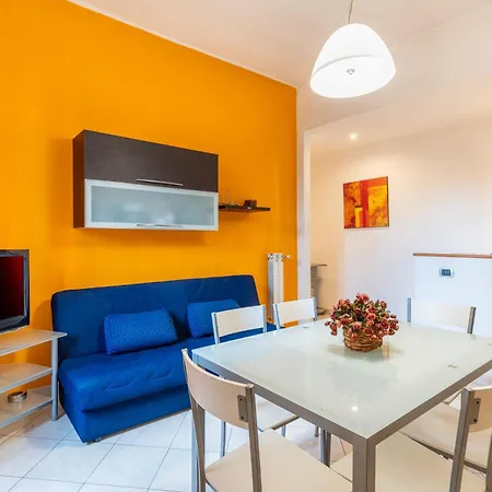 Ostiense 2 Bedroom Flat Rome